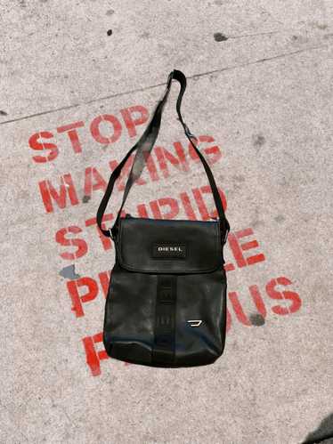 バッグ 2000's DIESEL MESSENGER BAG ARCHIVE 2000´s DIESEL MESSENGER BAG ARCHIVE