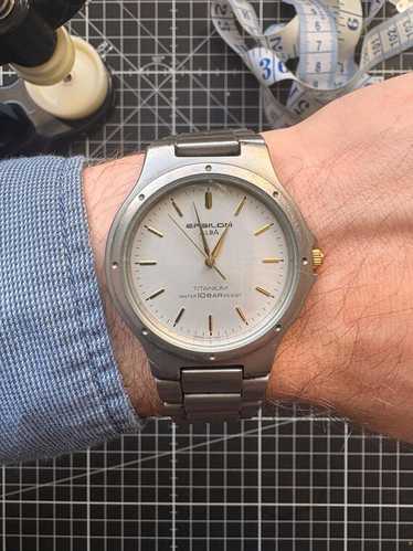 激レア SEIKO ALBA EPSILON メンズ 腕時計 Y911-0A80 激レア SEIKO ALBA EPSILON メンズ 腕時計 Y911-0A80