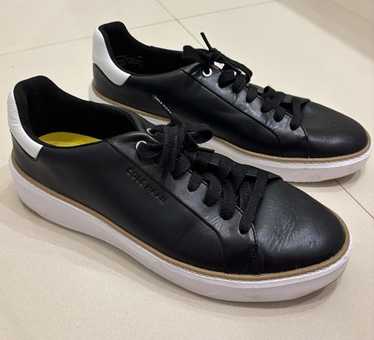 美品：COLE　HAAN　GRAND 360 (8 1/2) Cole Haan Men's Osborn Grand 360 Plain Toe Chukka Boot Style