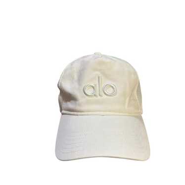 alo ホワイトキャップ Off-Duty Cap - Bright White/White | ALO