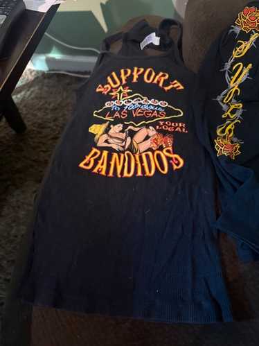 BANDIDOS SUPPORT T ＋neighborhood sam's T Amazon.com: Support your local bandidos Sweatshirt