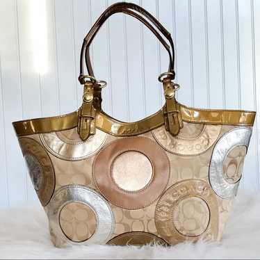 バッグ Coach Patchwork Tote bag Signature Coach Patchwork Tote Shoulder Bag 🎀🌷🍦S♡LD🩰🦢🎧 $190