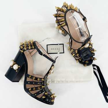 Gucci pearl heels - Gem