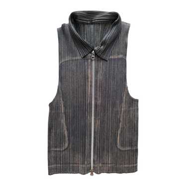 PLEATS PLEASE オリーブ色ジップアップジャケット PLEATS PLEASE オリーブ色ジップアップジャケット PLEATS PLEASE