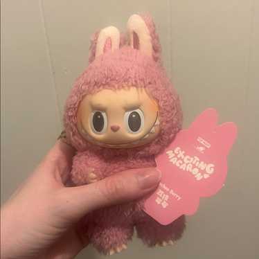 【正規品】LABUBU Exciting Macaron LycheeBerry Buy Pop Mart Labubu THE MONSTERS Exciting Macaron Vinyl Face