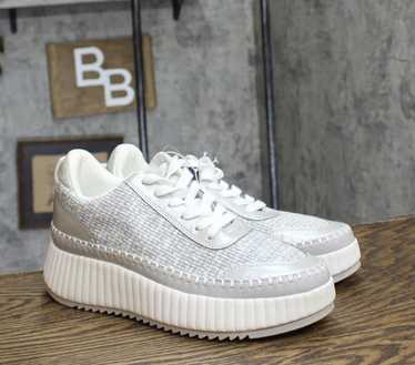 Designer Universal Thread With Memory Foam Insole… - image 1