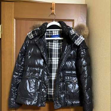 BURBERRY BLUE LABEL ブラックダウンジャケット 40 Burberry Blue Label Down Jacket Parka Raccoon Fur Black Long