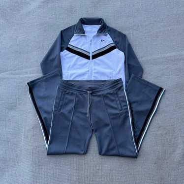 Vintage 2000s nike track - Gem