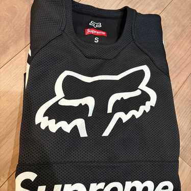 トップス Supreme Fox Racing 中古・古着通販】Supreme (シュプリーム) FOX RACING