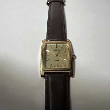 時計 seiko square tank solar Watch v115 Seiko V115-0BC0 - BUDGET SOLAR CARTIER TANK? - YouTube