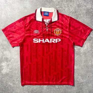 Manchester United Umbro サッカーシャツLポロシャツレッド Manchester United Umbro サッカーシャツLポロシャツレッド