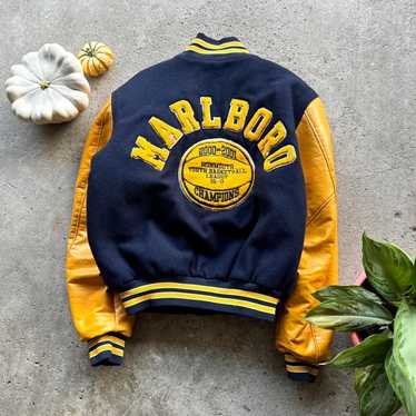 marlboroマルボロ varsity jacket ボンバージャケット 牛革 MARLBORO VARSITY JACKET マルボロジャケット - メルカリ