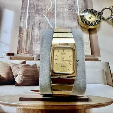 [諏訪精工舎製] SEIKO DOLCE 金メッキ腕時計 5E30-5A00 諏訪精工舎製] SEIKO DOLCE 金メッキ腕時計 5E30-5A00 セイコー