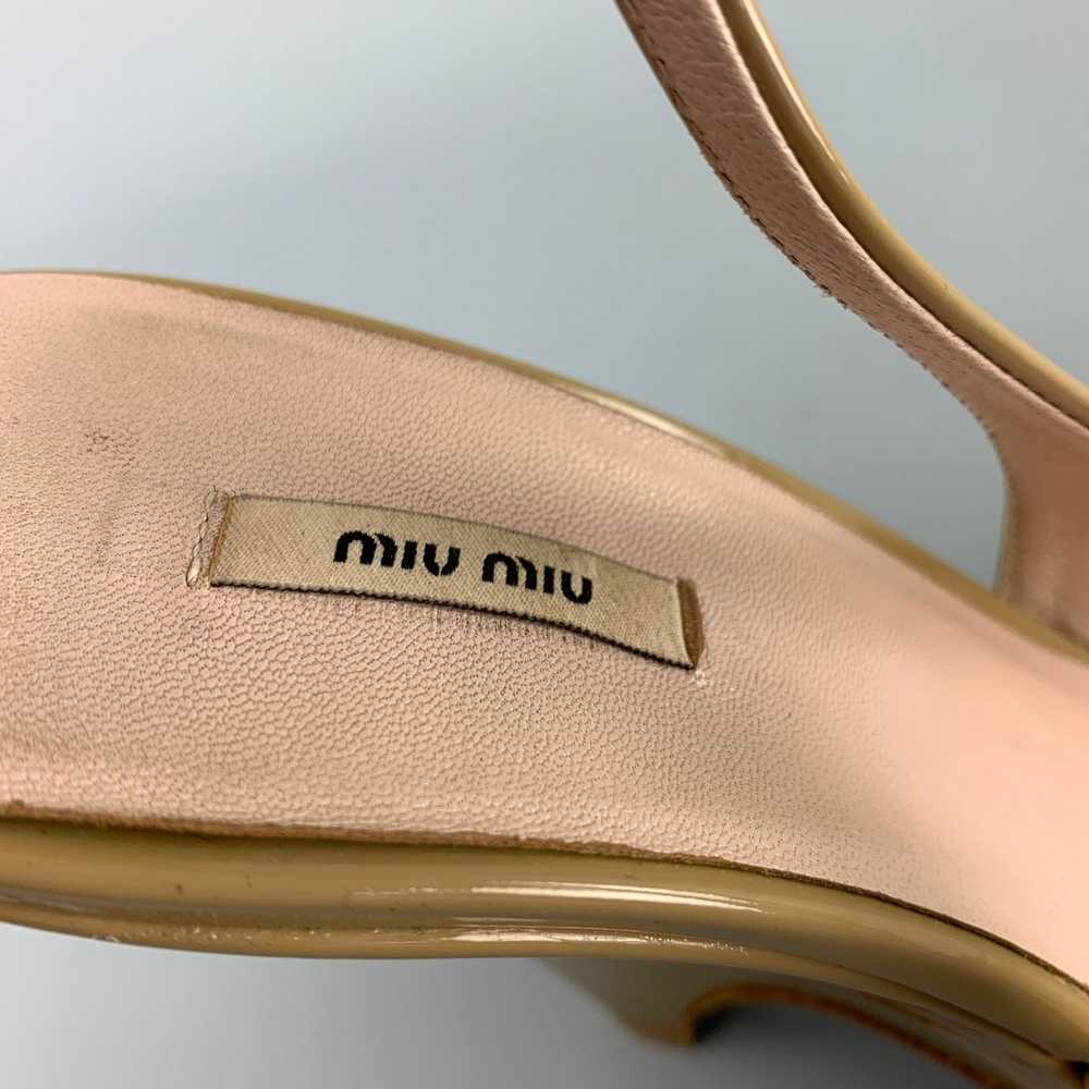 Miu Miu MIU MIU Size 5.5 Beige & Gold Patent Leat… - image 6