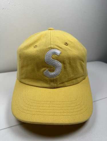 帽子 SUPREME S Logo Cap Supreme World Famous S Logo 6-Panel (SS25) - $48