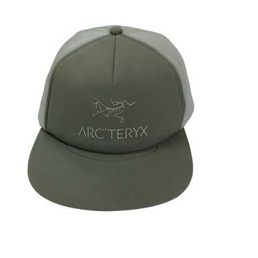 帽子 arcteryx hat Arcteryx Logo Unisex Trucker Hat One Size Vitality Blue