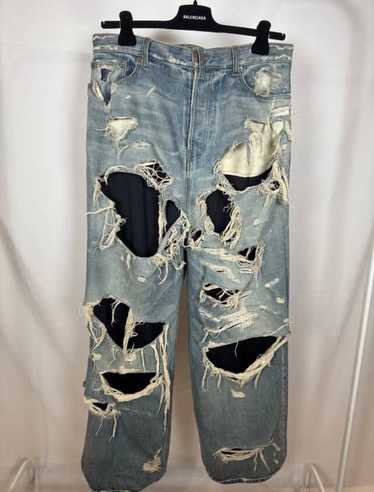 パンツ balenciaga 21fw torn destroyed jeans BALENCIAGA fw21 torn destroyed jeans - メルカリ