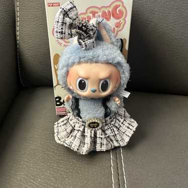 Sea salt coconut labubu - Gem