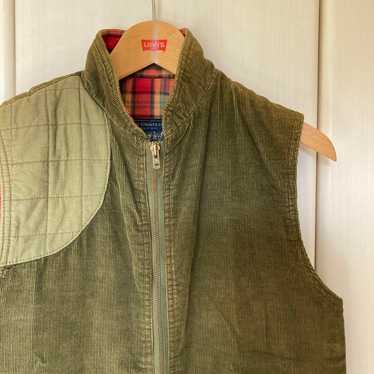 70's VINTAGE Levi's Corduroy Hunting Vest - image 1