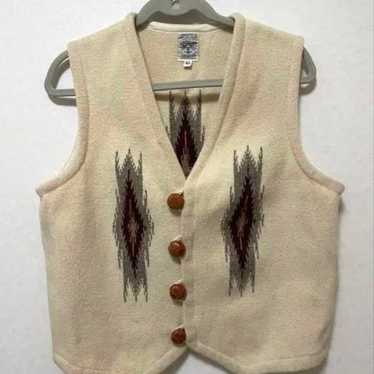 ORTEGA’S VEST 36 ORTEGA'S VEST 36 ORTEGA'S VEST 36 ORTEGA'S Ortega wool vest