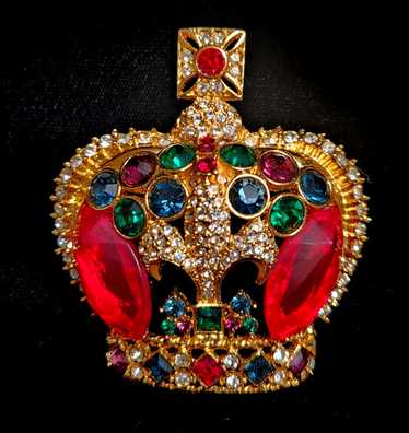 Butler & wilson brooch - Gem