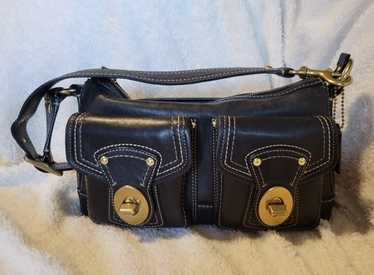 バッグ 65th Coach Legacy Signature Bag Black COACH Gigi 65th Anniversary Legacy Black Leather XL Tote