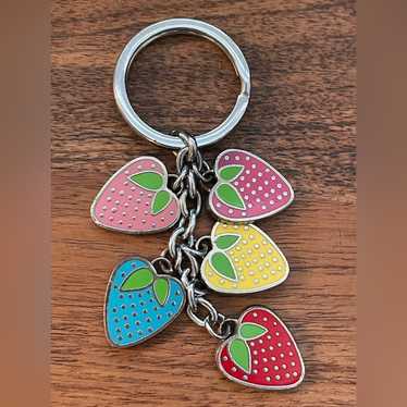 希少✨COACH Strawberry Signature Pink Charm Coach strawberry charm - Gem