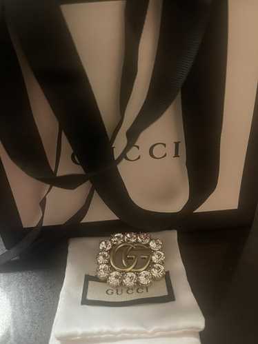 Gucci gucci brooch - Gem