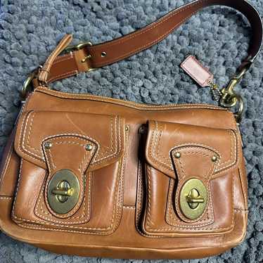 Coach legacy turnlock shoulder - Gem