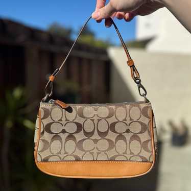 Coach demi hampton - Gem