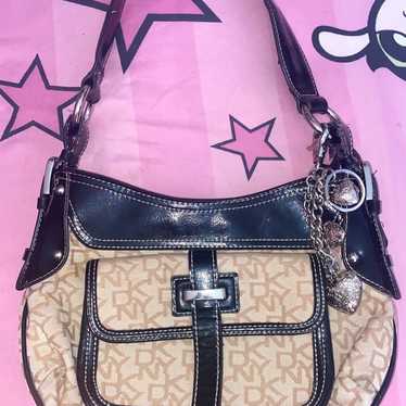 バッグ archive DKNY gimmick leather hand bag Archive DKNY Leather Gimmick Handbag