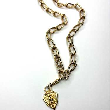 アクセサリー Gucci Old Crest Charm Necklace Gold s-l400.jpg