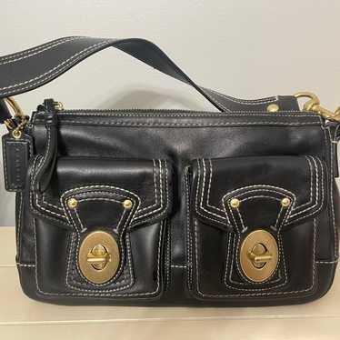 Coach legacy turnlock - Gem