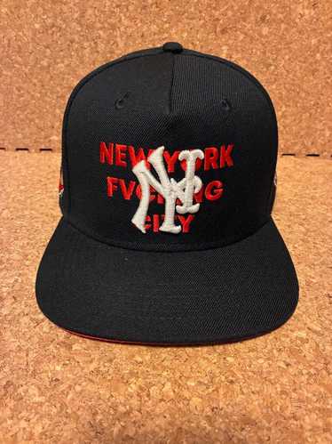 Streetwear × twnty two - Gem