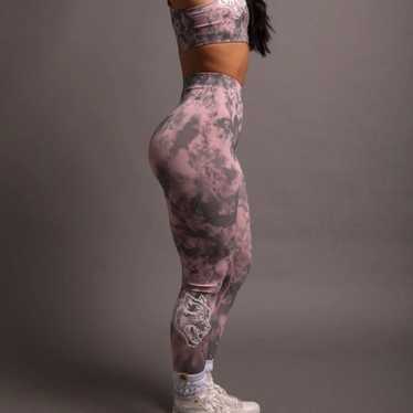 レッグウェア DARC SPORT EVERSON SEAMLESS IN PINK DARC SPORT EVERSON SEAMLESS IN PINK - メルカリ