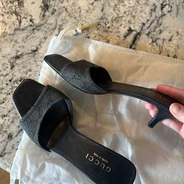 Gucci vintage monogram heels - Gem