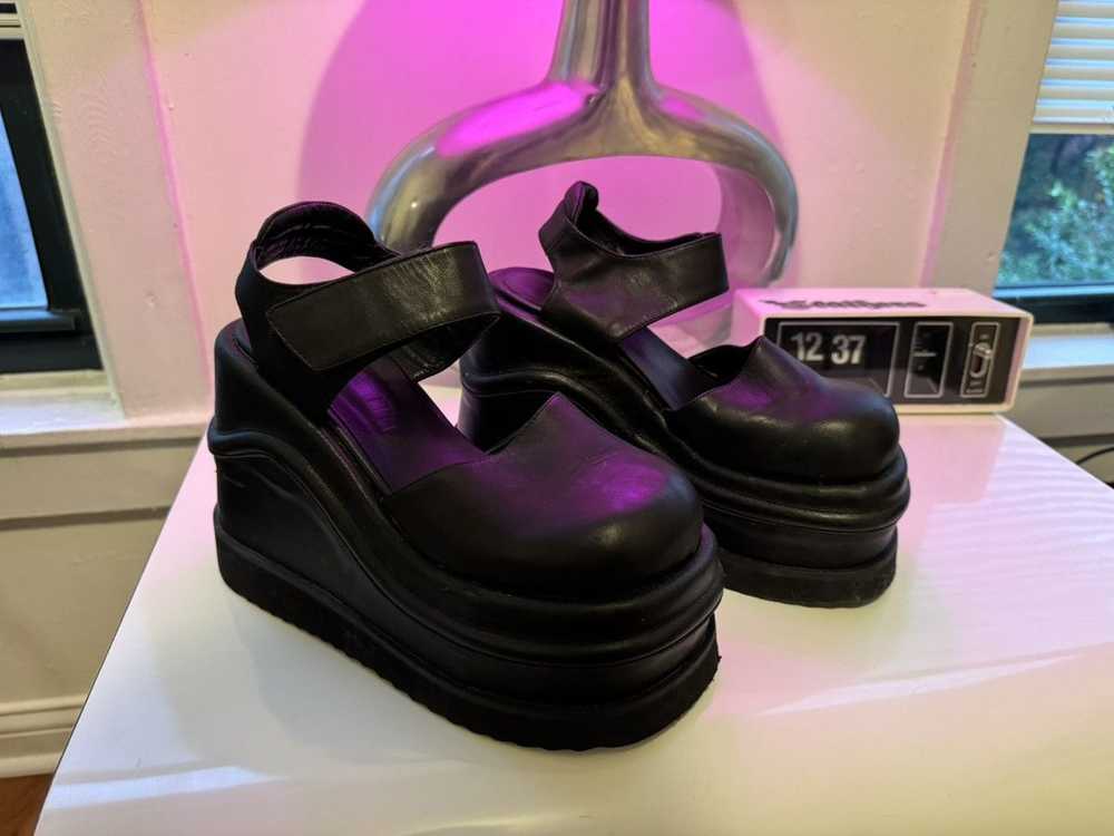UNIF UNIF Wave platform clogs - image 3