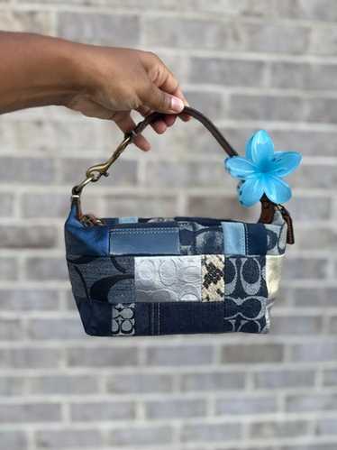 バッグ Coach Patchwork Denim Flower Mini Bag 2007 Coach Denim Patchwork mini bag Heavily regret selling