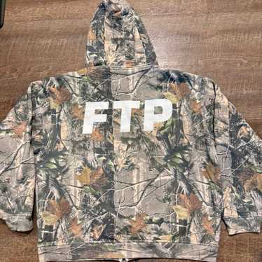 トップス FTP TREE CAMO ZIP UP HOODIE L FTP TREE CAMO ZIP UP HOODIE L