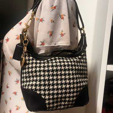 極美品 00's coach ヴィンテージショルダーバッグ soho Y2K COACH Y2K Vintage Soho Luxury Leather Buckle Wallet Wristlet