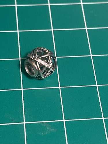 PANDORA Sparkling Lines Openwork Charm 791388CZ - image 1