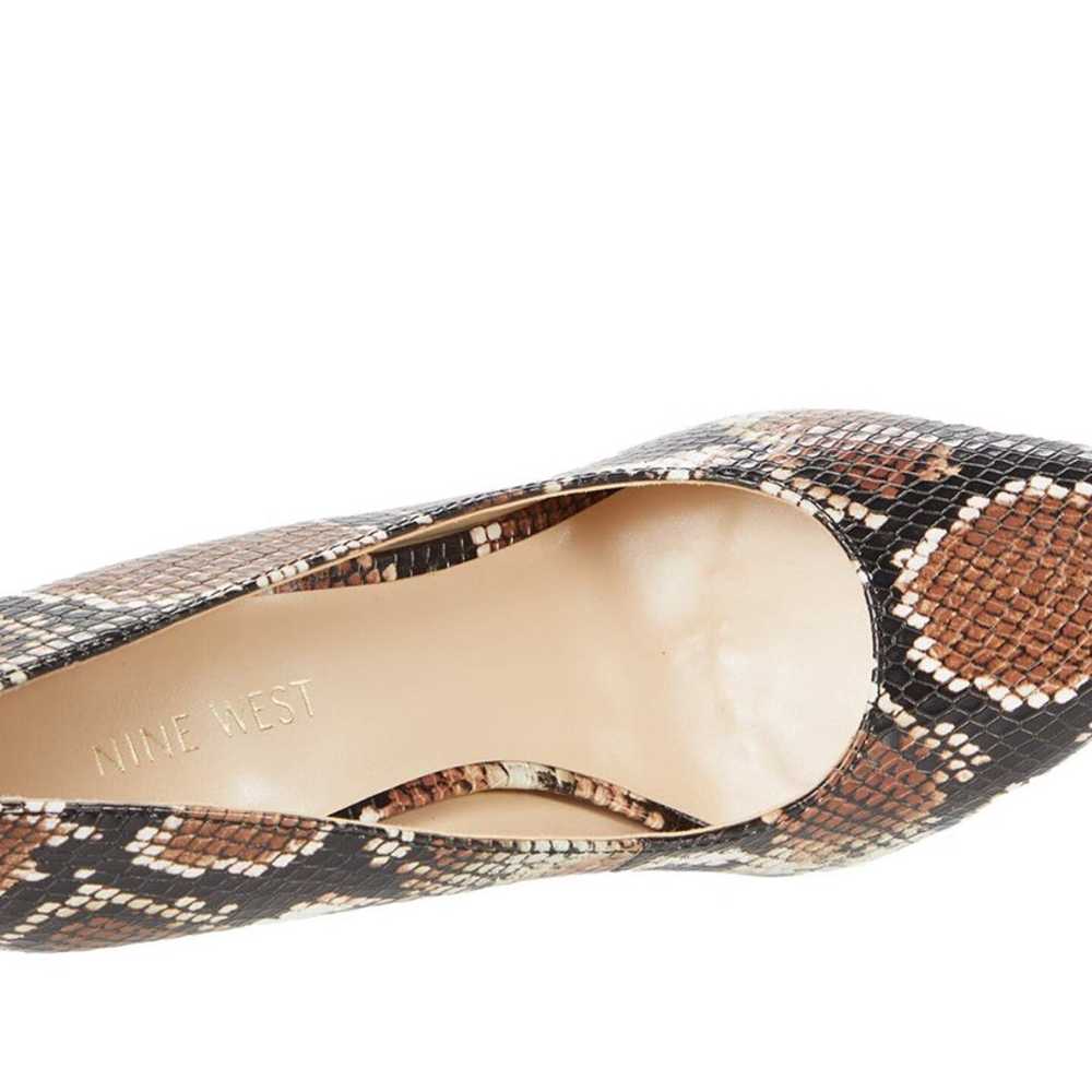 NWT 7.5 Nine West heels/Pumps Snake python stilet… - image 2