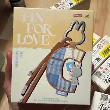 POP MART PIN FOR LOVE B.F.J.L　⚠専用⚠ POP NOW:THE MONSTERS Pin for Love Series-Vinyl Plush Pendant