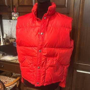 Vintage Campus Sz M Red Puffer Vest Evc - image 1