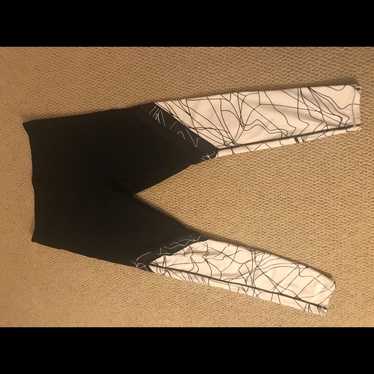 Fabletics Brogan Legging With Mesh, Size M - image 1