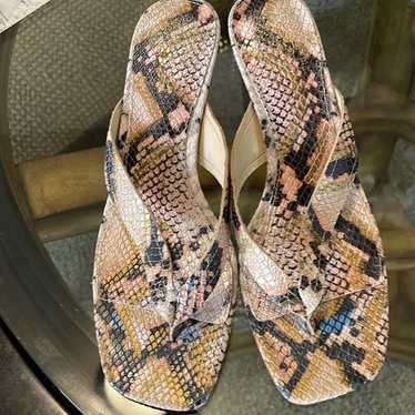 Sandles Vince Camuto Snake Pattern Multi Color 3”… - image 1