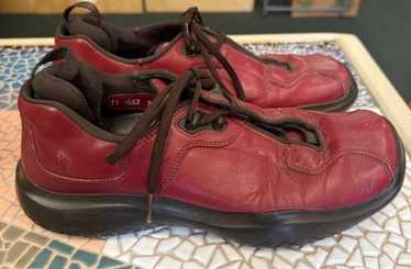 靴 PRADA vintage leather shoes Vintage Prada Sport Black Leather Square Toe Lace up