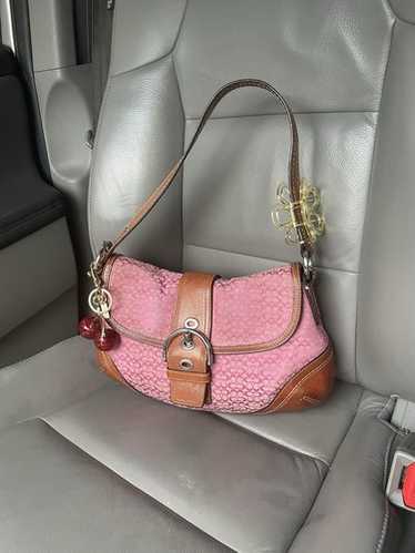 バッグ Coach Soho Mini Handbag Signature Pink COACH Soho Signature Flap Shoulder Bag Pink Monogram Canvas