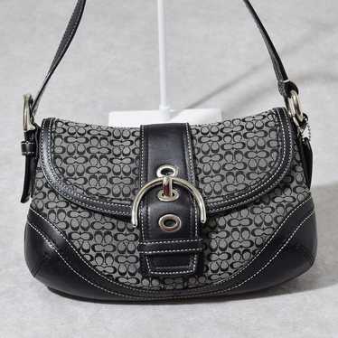 Coach ショルダーバッグ　Soho Hobo y2k ネイビー Coach Soho Hobo Signature Buckle Flap Bag Blue Canvas