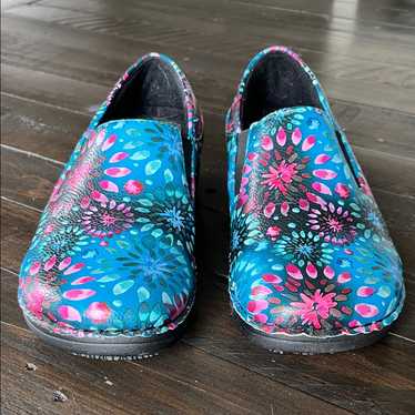 Spring Step Multi Color Enclosed Mule - image 1